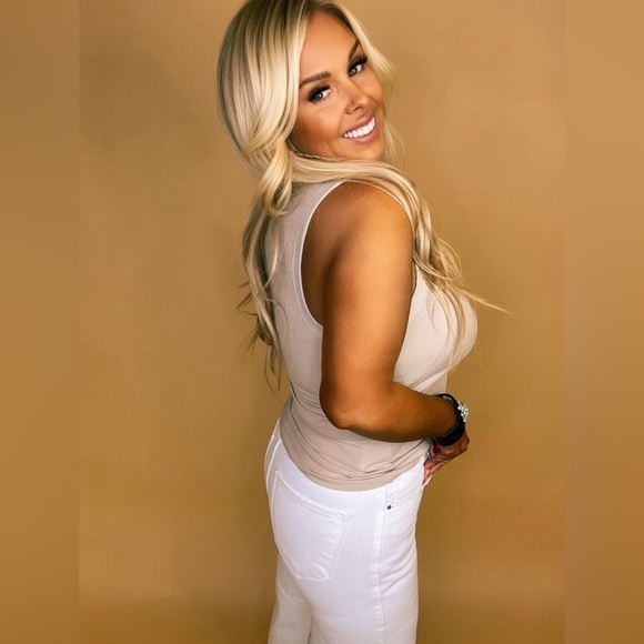 PLUS Risen Revisiting The 90s Wide Leg Dad Jeans - White Size 1X (16-18) NWT - Picture 6 of 7